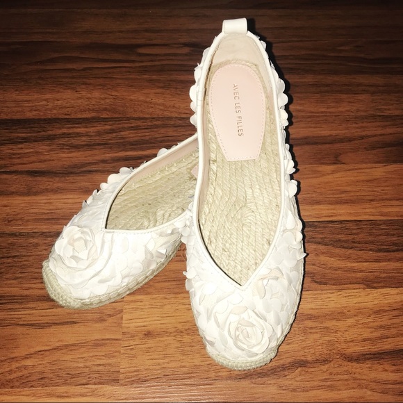 Avec Les Filles Gisella Women/'s FLATS White Floral